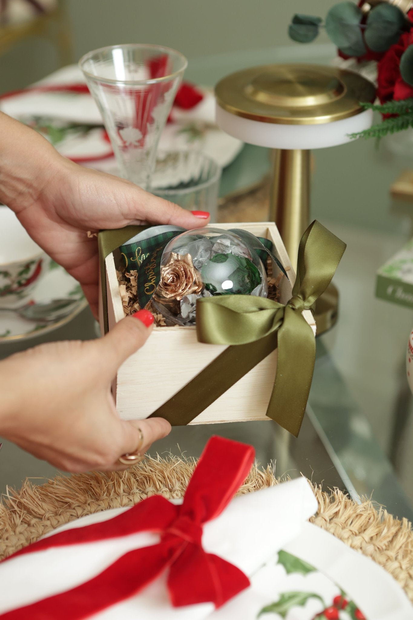 Bola de Navidad 3" Flores Preservadas NVD25