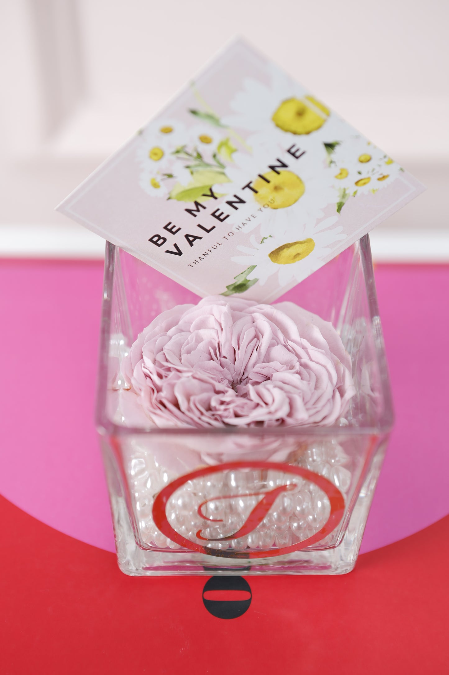 Signature Almond Favor 3" Garden Rose Premium Rosado Pastel