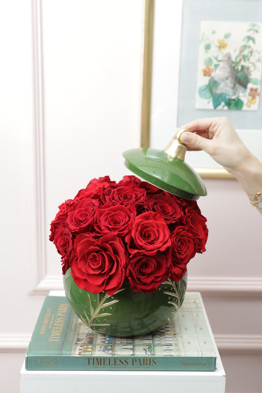 Bombonera Esfera Navidad 8" Puchero Rosas Rojas